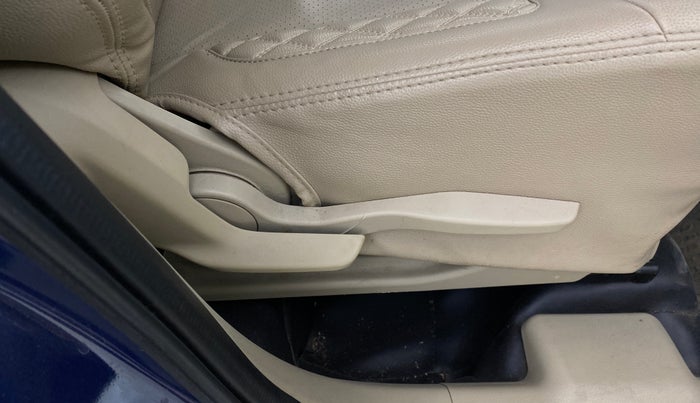 2022 Maruti Dzire ZXI CNG, CNG, Manual, 41,659 km, Driver Side Adjustment Panel