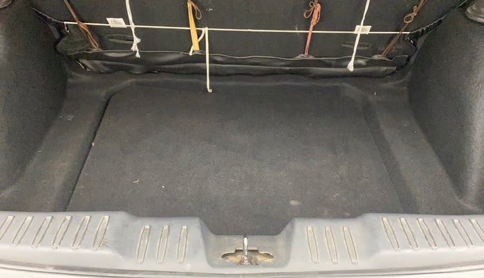 2022 Tata ALTROZ XT PETROL, Petrol, Manual, 21,360 km, Boot Inside