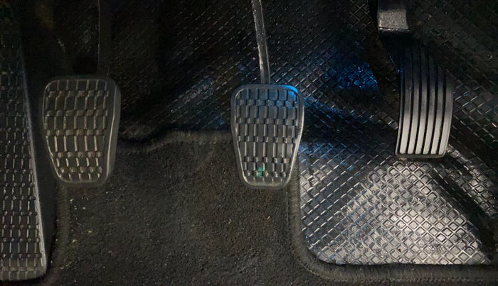 2022 Tata ALTROZ XT PETROL, Petrol, Manual, 21,360 km, Pedals