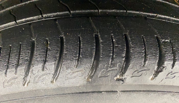 2022 Tata ALTROZ XT PETROL, Petrol, Manual, 21,360 km, Left Front Tyre Tread