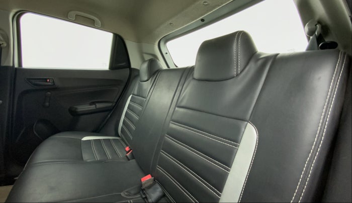 2019 Maruti Swift LXI D, Petrol, Manual, 35,166 km, Right Side Rear Door Cabin