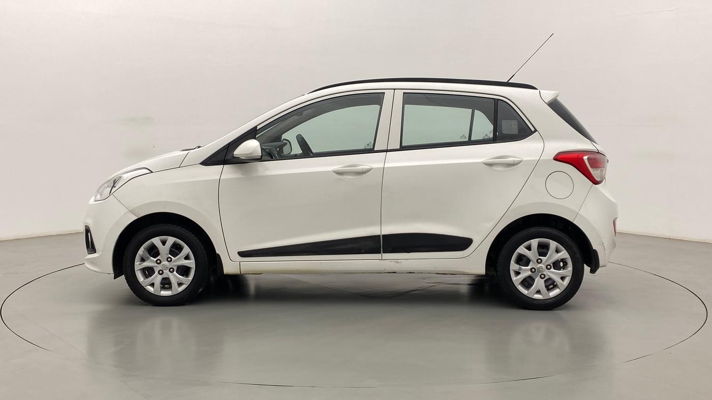 2016 Hyundai Grand i10 SPORTZ 1.2 KAPPA VTVT, Petrol, Manual, 22,982 km, Left Side