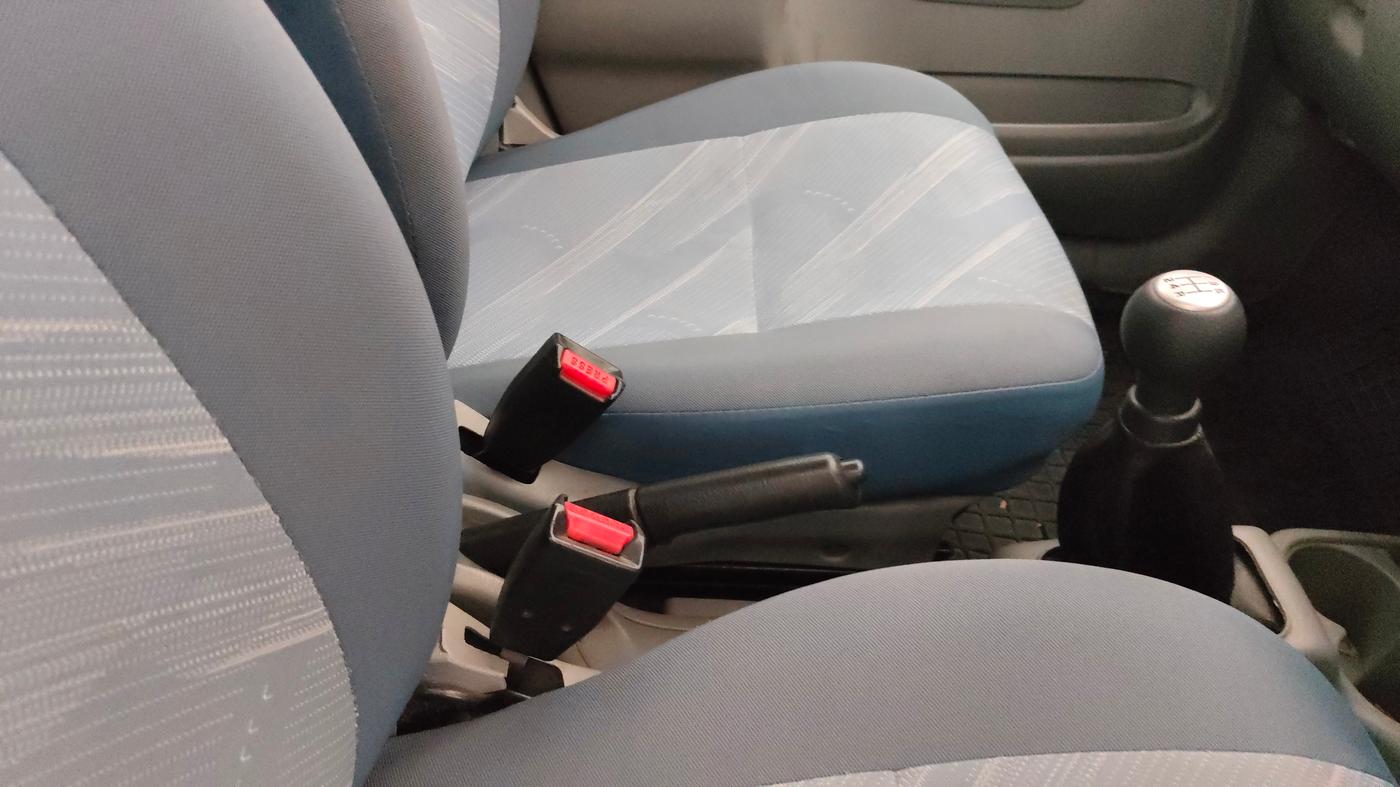 2013 Maruti Alto K10 VXI, Petrol, Manual, 60,033 km, Gear Lever
