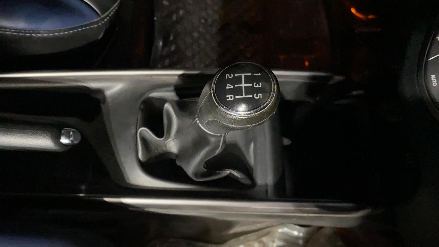 2019 Maruti Baleno ALPHA PETROL 1.2, Petrol, Manual, 73,830 km, Gear Lever