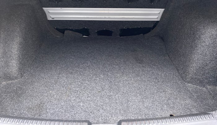 2020 Volkswagen Vento COMFORTLINE 1.0 TSI MT, Petrol, Manual, 65,501 km, Boot Inside