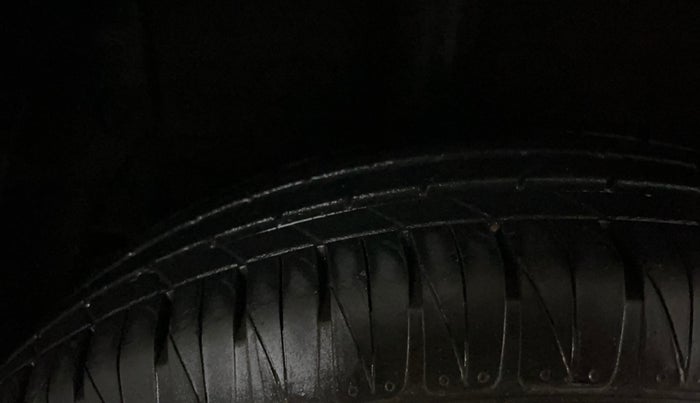 2023 KIA SONET HTX 1.0 IMT, Petrol, Manual, 21,073 km, Right Rear Tyre Tread