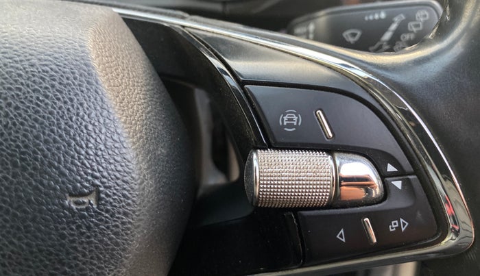 2021 Skoda KUSHAQ STYLE 1.0L TSI MT, Petrol, Manual, 1,20,694 km, Adaptive Cruise Control