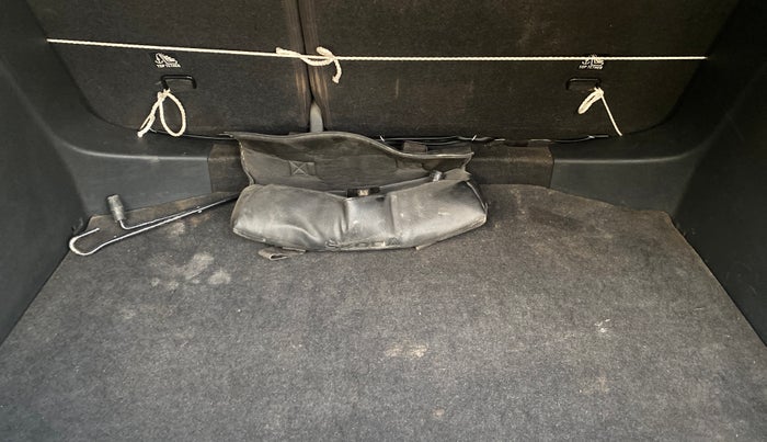 2021 Skoda KUSHAQ STYLE 1.0L TSI MT, Petrol, Manual, 1,20,694 km, Boot Inside