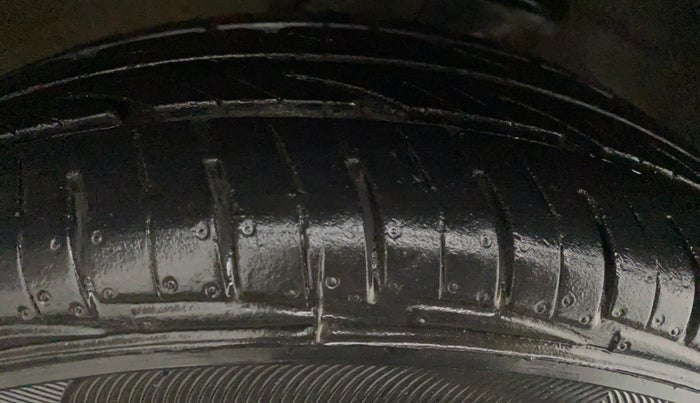 2012 Maruti Alto 800 LXI, Petrol, Manual, 55,876 km, Right Rear Tyre Tread