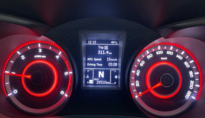 2019 Mahindra XUV300 W8 DIESEL MT, Diesel, Manual, 29,363 km, Odometer Image