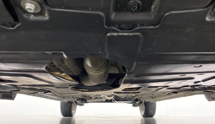 2019 Mahindra XUV300 W8 DIESEL MT, Diesel, Manual, 29,363 km, Front Underbody