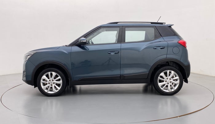 2019 Mahindra XUV300 W8 DIESEL MT, Diesel, Manual, 29,363 km, Left Side