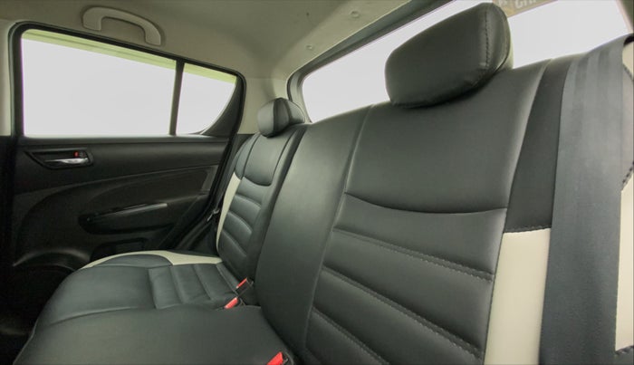 2016 Maruti Swift ZXI, Petrol, Manual, 68,781 km, Right Side Rear Door Cabin