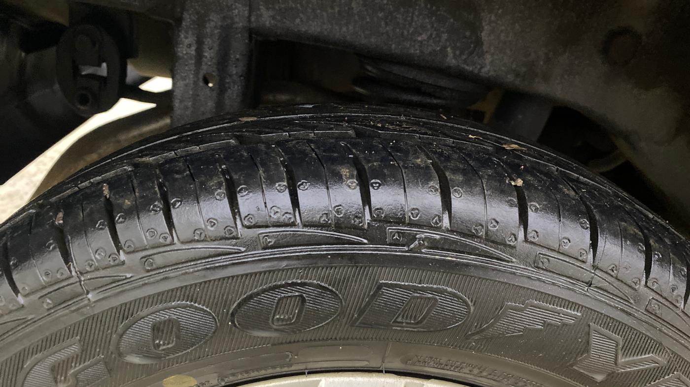 2013 Maruti Alto 800 LXI, Petrol, Manual, 65,154 km, Right Rear Tyre Tread