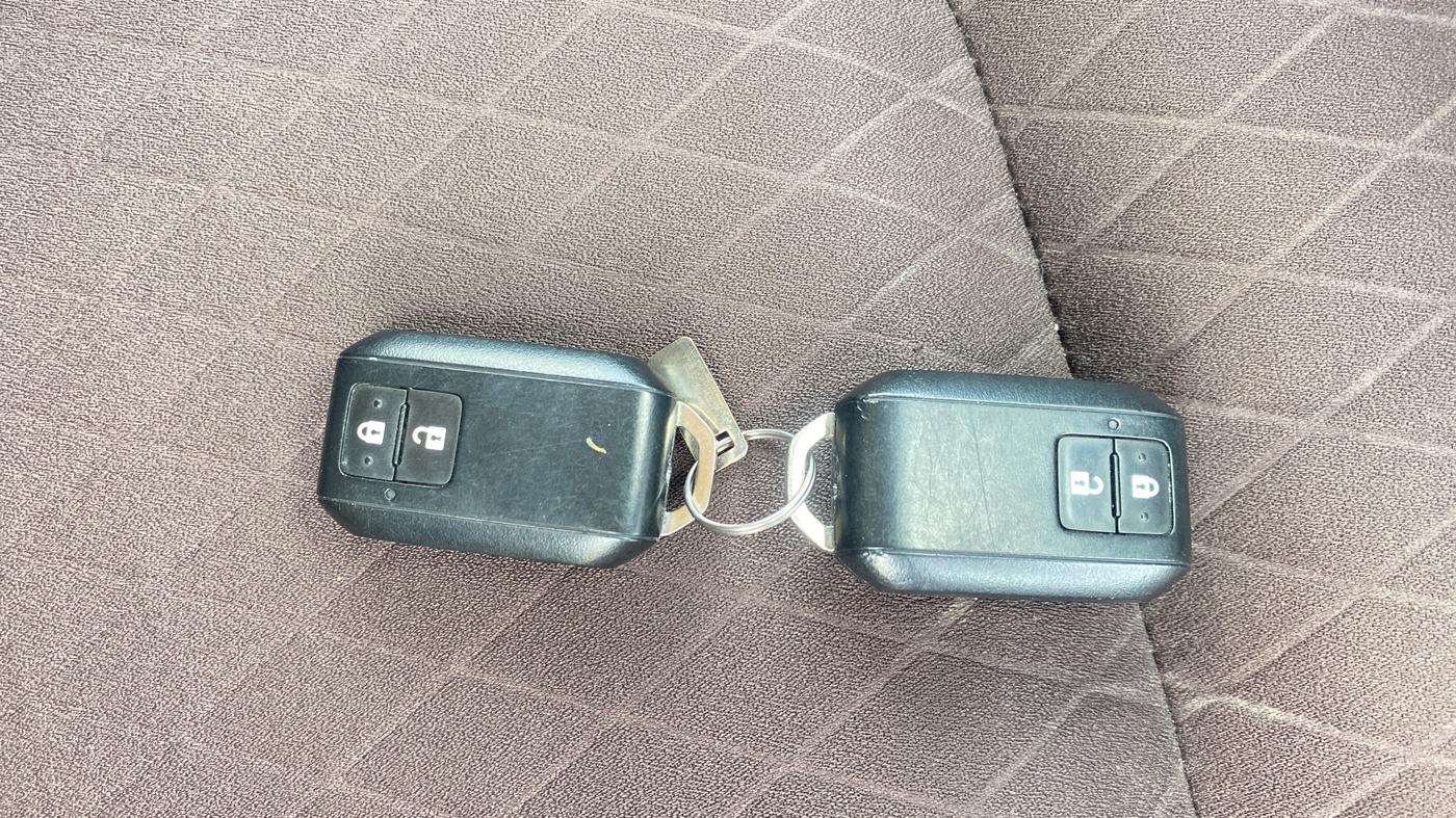 2023 Maruti Grand Vitara SIGMA SMART HYBRID, Petrol, Manual, 55,051 km, Key Close Up