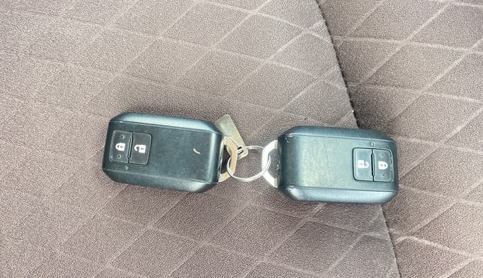 2023 Maruti Grand Vitara SIGMA SMART HYBRID, Petrol, Manual, 55,051 km, Key Close Up