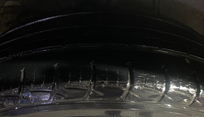 2019 Hyundai Elite i20 SPORTZ PLUS 1.2, Petrol, Manual, 39,806 km, Right Rear Tyre Tread