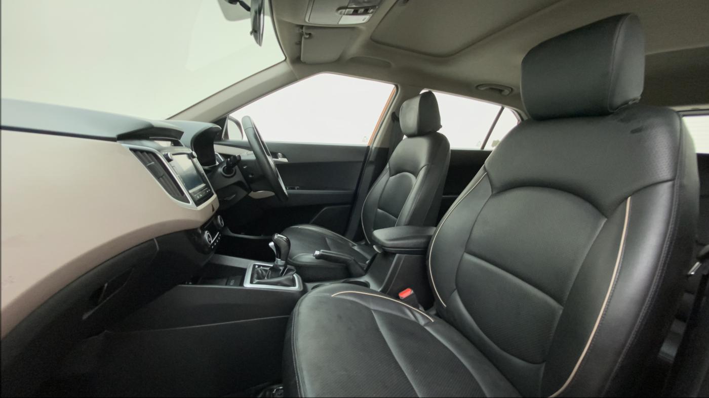2019 Hyundai Creta 1.6 VTVT SX AUTO, Petrol, Automatic, 16,652 km, Right Side Front Door Cabin