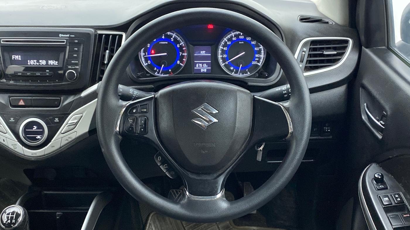 2017 Maruti Baleno DELTA 1.2 K12, Petrol, Manual, 67,701 km, Steering Wheel Close Up