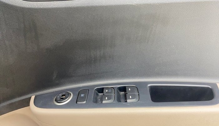 2017 Hyundai Xcent E+, Petrol, Manual, 1,03,048 km, Driver Side Door Panels Control