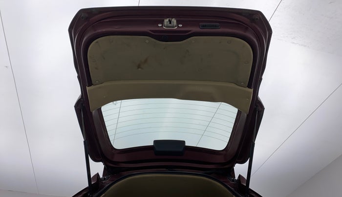 2014 Honda Mobilio 1.5 V I DTEC, Diesel, Manual, 97,609 km, Boot Door Open