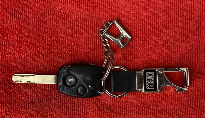 2014 Honda Mobilio 1.5 V I DTEC, Diesel, Manual, 97,609 km, Key Close Up