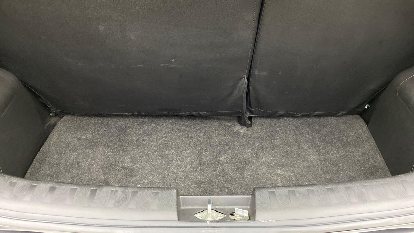 2017 Maruti Swift VXI OPT, Petrol, Manual, 29,644 km, Boot Inside