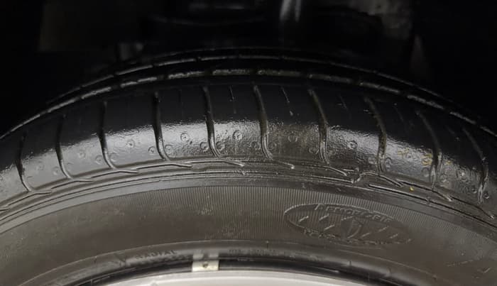 2022 Tata NEXON XM SUNROOF PETROL, Petrol, Manual, 24,073 km, Left Front Tyre Tread