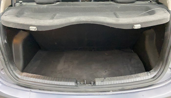 2015 Hyundai Grand i10 ASTA 1.2 KAPPA VTVT, Petrol, Manual, 70,932 km, Boot Inside