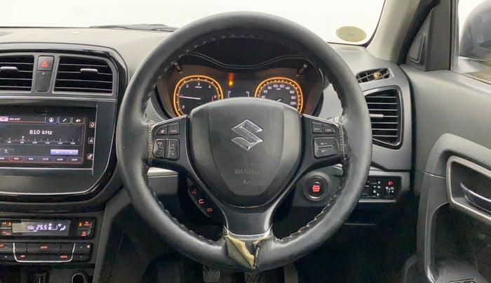 2016 Maruti Vitara Brezza ZDI PLUS DUAL TONE, Diesel, Manual, 79,493 km, Steering Wheel Close Up