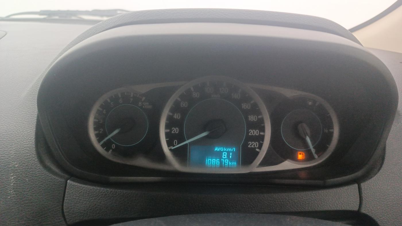2015 Ford Figo Aspire TREND 1.2 PETROL, Petrol, Manual, 1,08,678 km, Odometer Image