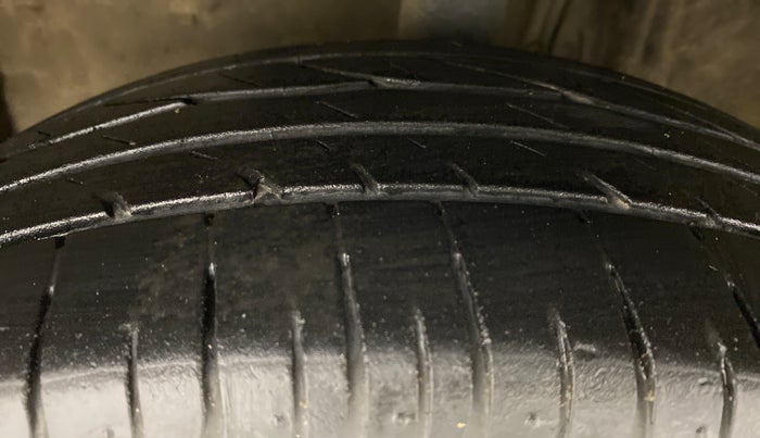 2018 Toyota YARIS V CVT, Petrol, Automatic, 23,280 km, Left Front Tyre Tread