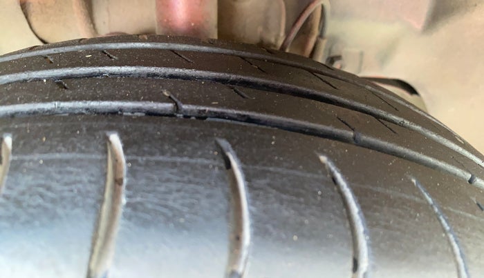 2018 Tata TIGOR XT PETROL, Petrol, Manual, 1,00,869 km, Right Front Tyre Tread