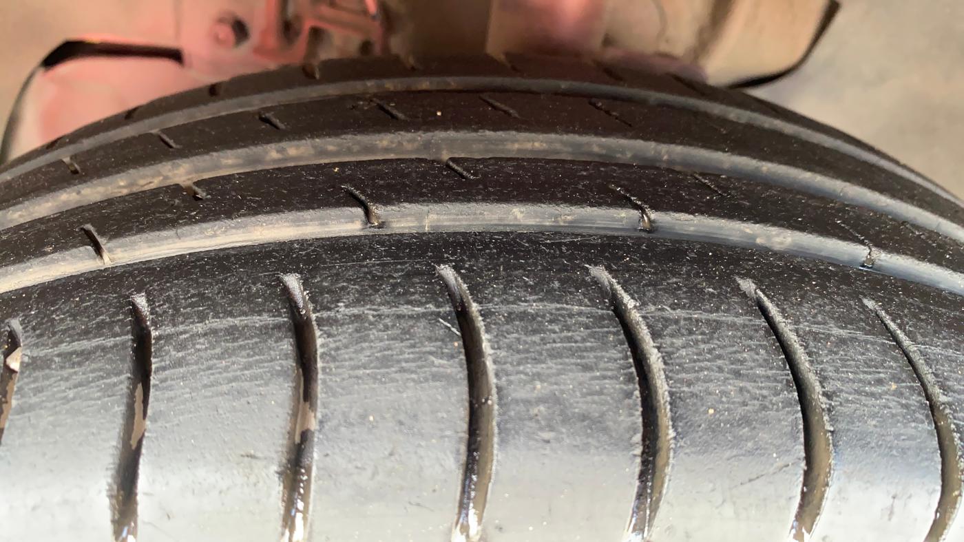 2018 Tata TIGOR XT PETROL, Petrol, Manual, 1,00,869 km, Left Front Tyre Tread