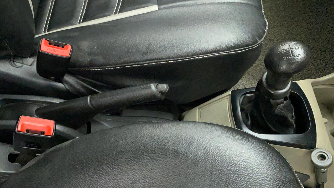 2015 Maruti Alto K10 LXI CNG, CNG, Manual, 47,689 km, Gear Lever