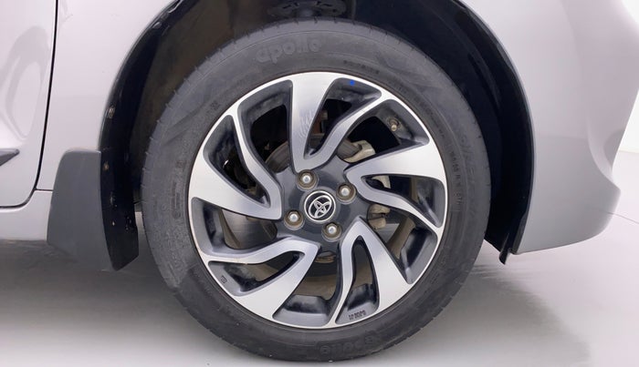 2020 Toyota Glanza V CVT, Petrol, Automatic, 39,377 km, Right Front Wheel
