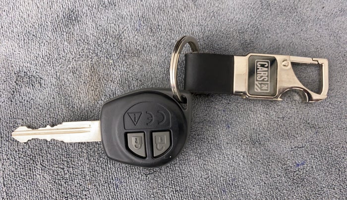 2019 Maruti Baleno DELTA PETROL 1.2, Petrol, Manual, 17,266 km, Key Close Up