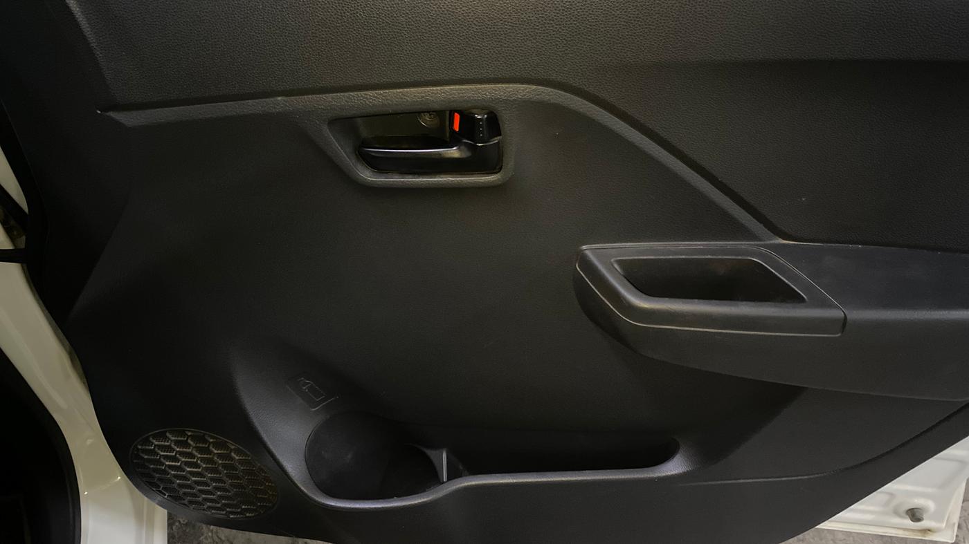 2023 Maruti Alto K10 VXI, Petrol, Manual, 74,636 km, Driver Side Door Panels Control