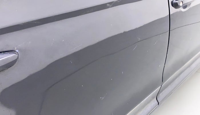 2016 Hyundai Creta E PLUS 1.6 PETROL, Petrol, Manual, 95,667 km, Right rear door - Minor scratches