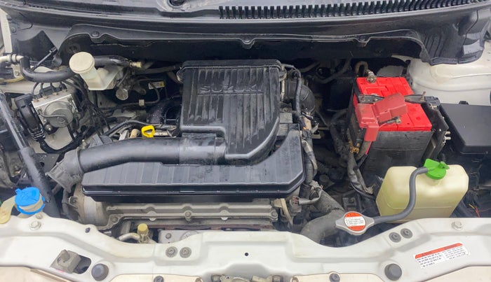 2015 Maruti Ertiga ZXI, Petrol, Manual, 65,078 km, Engine View