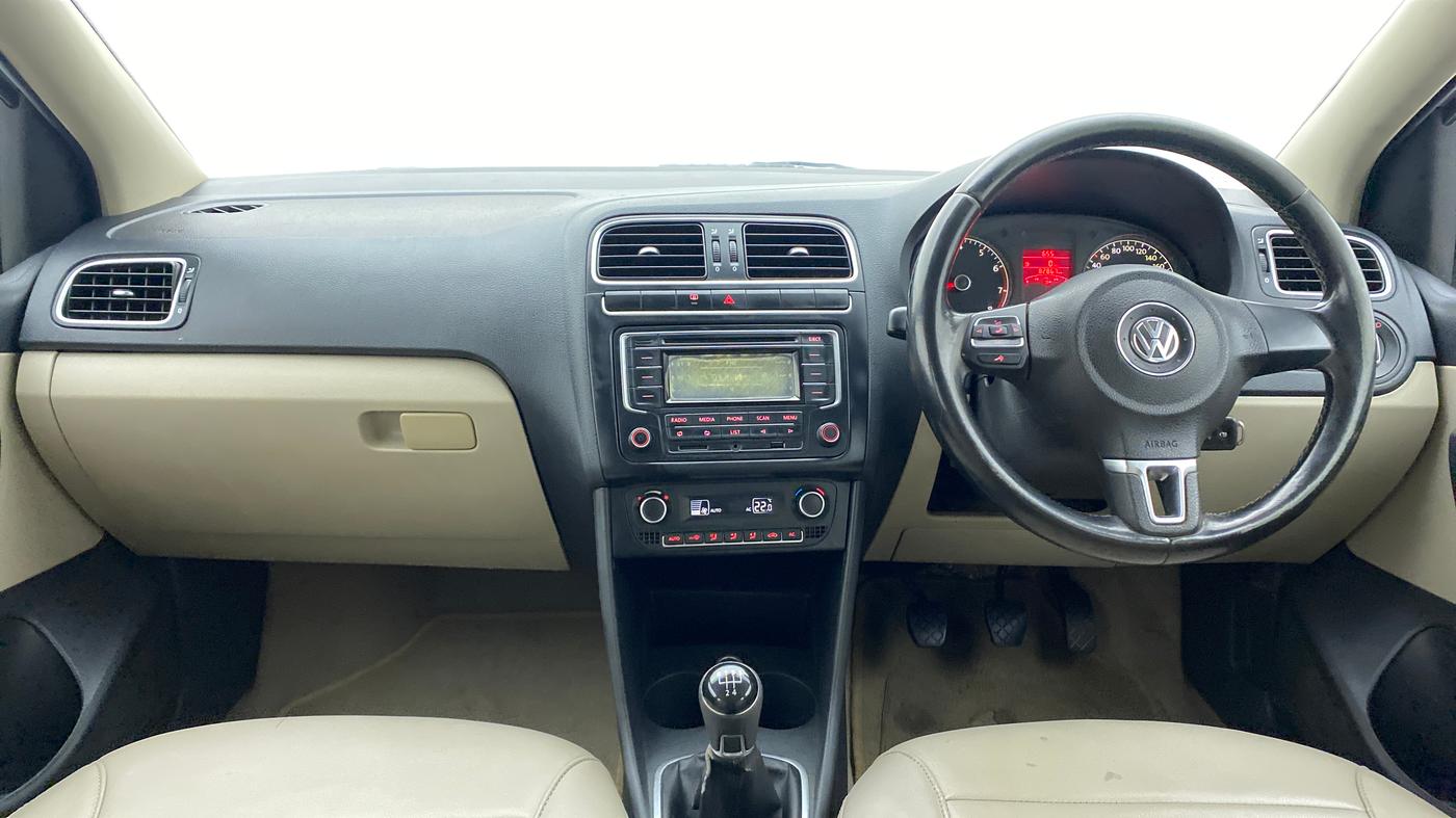 2013 Volkswagen Polo HIGHLINE1.2L PETROL, Petrol, Manual, 83,063 km, Dashboard
