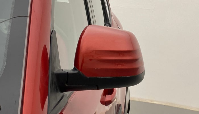 2016 Mahindra Kuv100 K8 D 6 STR, Diesel, Manual, 52,369 km, Left rear-view mirror - Mirror motor not working