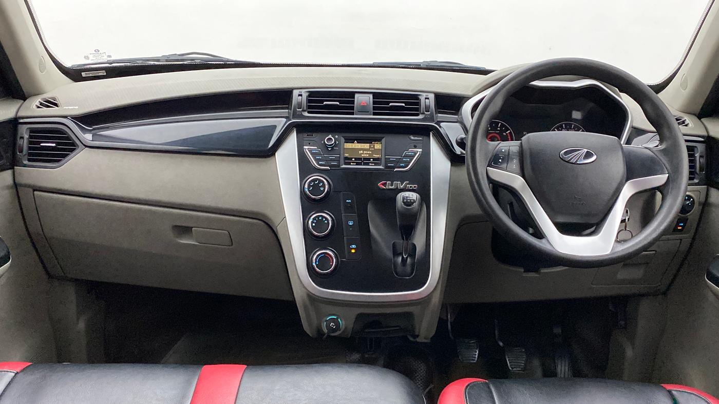 2016 Mahindra Kuv100 K8 D 6 STR, Diesel, Manual, 52,369 km, Dashboard
