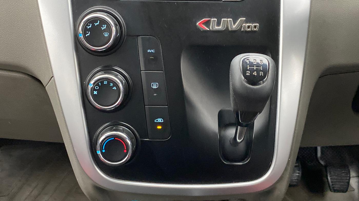 2016 Mahindra Kuv100 K8 D 6 STR, Diesel, Manual, 52,369 km, Gear Lever