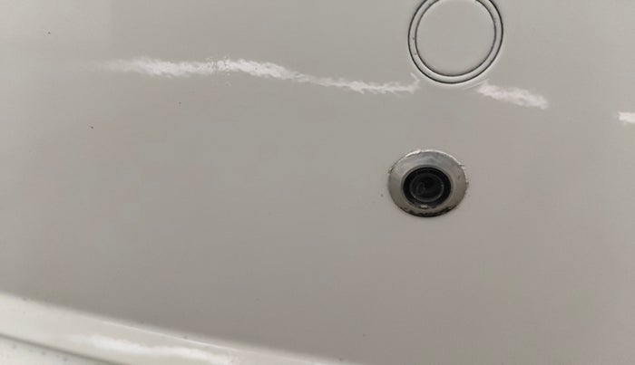 2017 Skoda Rapid AMBITION 1.6 MPI MT, Petrol, Manual, 43,118 km, Parking Camera