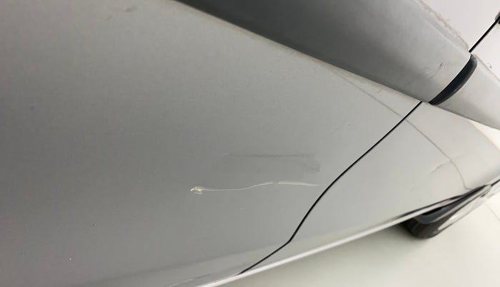 2015 Maruti Celerio ZXI, Petrol, Manual, 95,115 km, Right rear door - Slightly dented