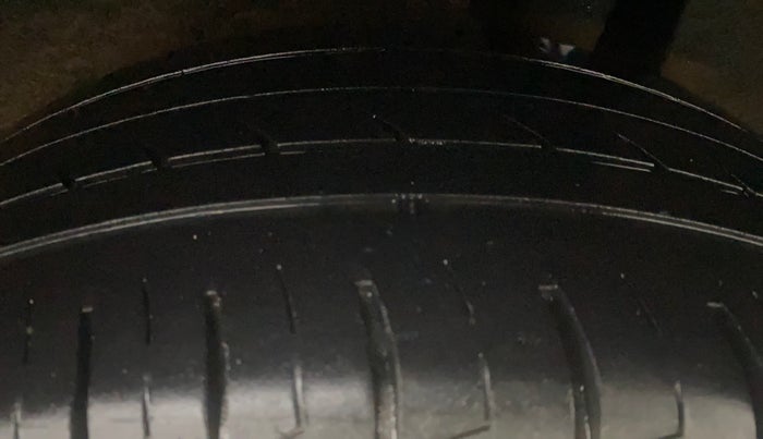 2020 Toyota Glanza G, Petrol, Manual, 69,703 km, Left Rear Tyre Tread