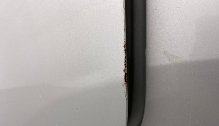 2018 Maruti Wagon R 1.0 VXI AMT, Petrol, Automatic, 72,937 km, Rear left door - Slight discoloration