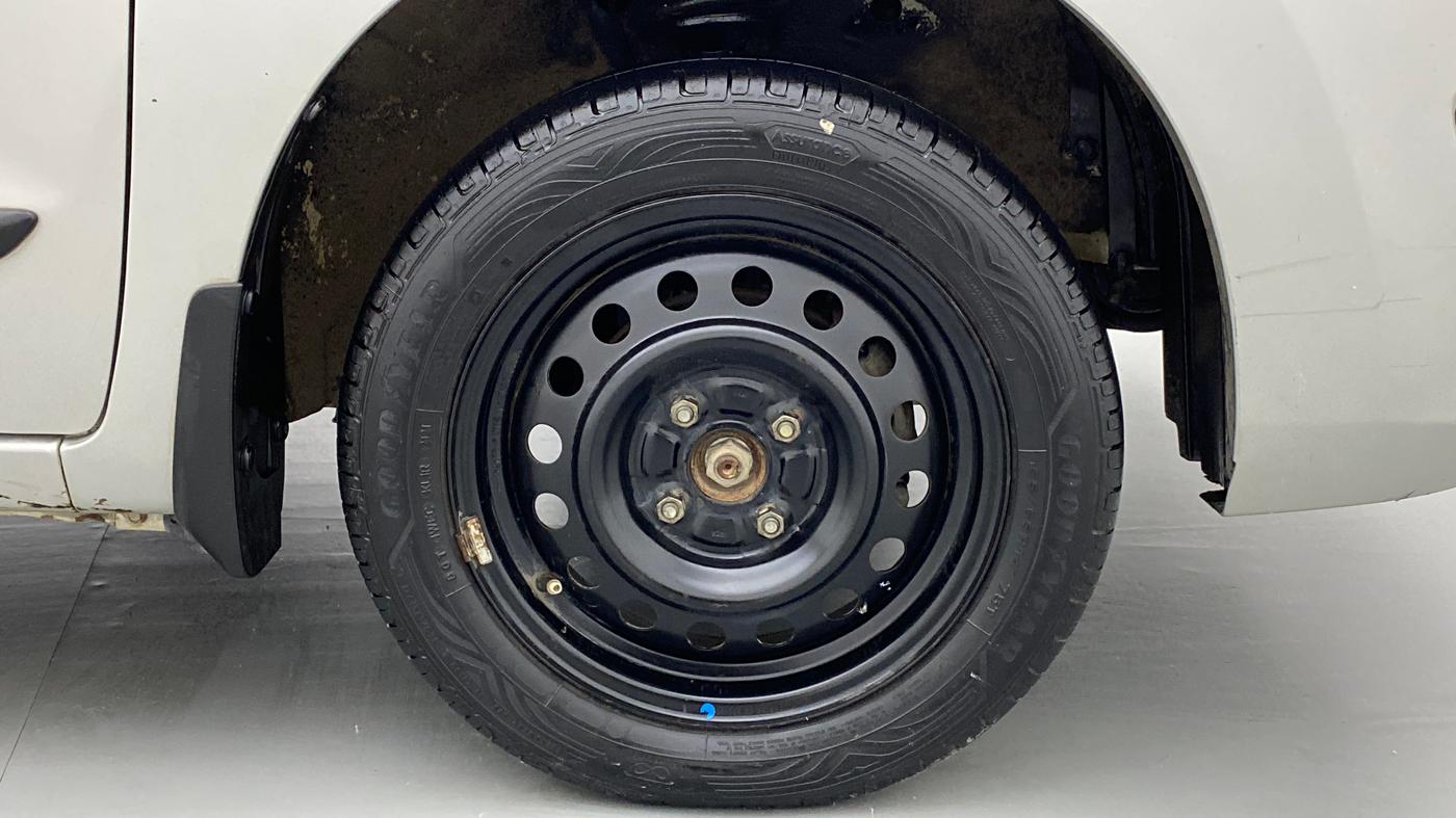 2018 Maruti Wagon R 1.0 VXI AMT, Petrol, Automatic, 72,937 km, Right Front Wheel