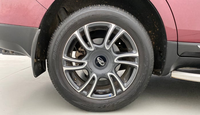 2020 Mahindra MARAZZO M8 8 STR, Diesel, Manual, 24,510 km, Right Rear Wheel